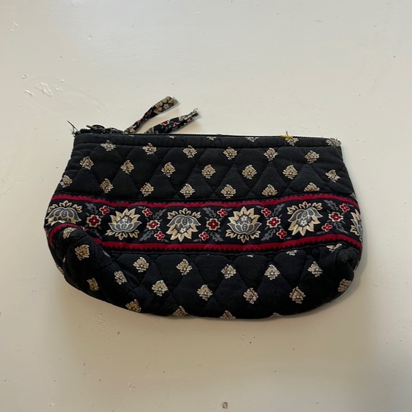 Vera Bradley Paisley Print Lined Zip Up Small Wallet Makeup Bag - Picture 1 of 6
